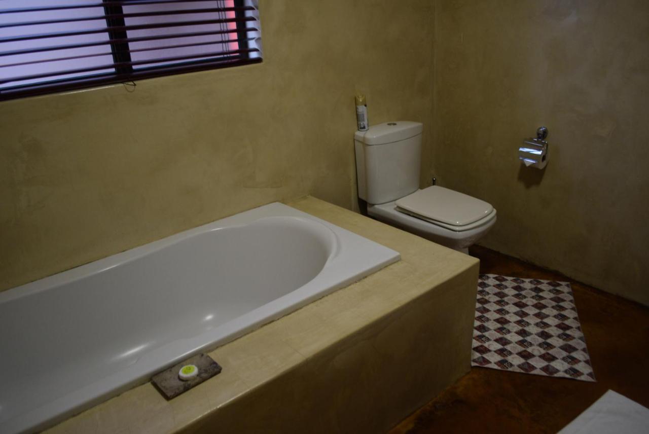 African Moon Corporate House Kempton Park Exterior foto